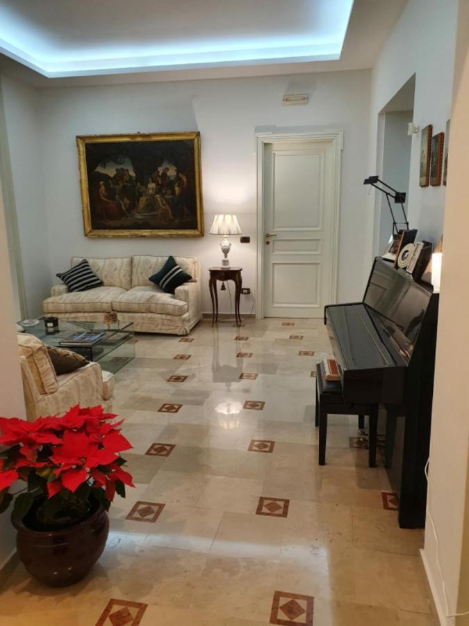 Appartement L'Arnia à Naples Extérieur photo
