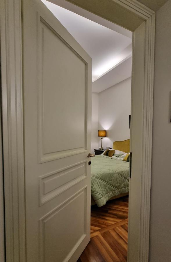 Appartement L'Arnia à Naples Extérieur photo