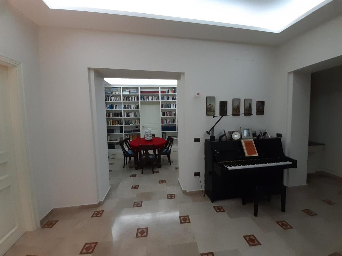 Appartement L'Arnia à Naples Extérieur photo