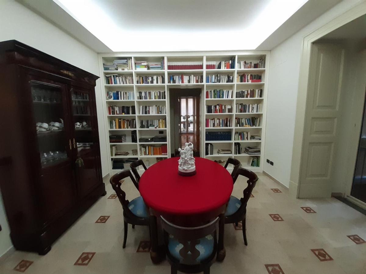 Appartement L'Arnia à Naples Extérieur photo